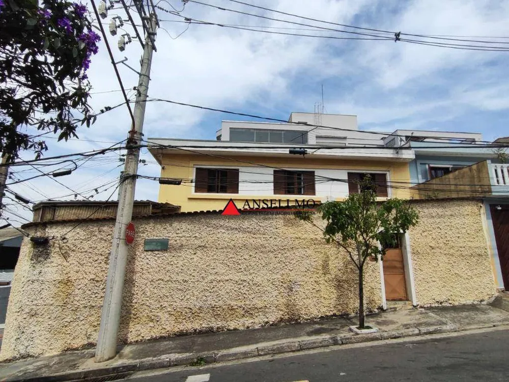 Sobrado, 3 quartos, 231 m² - Foto 1