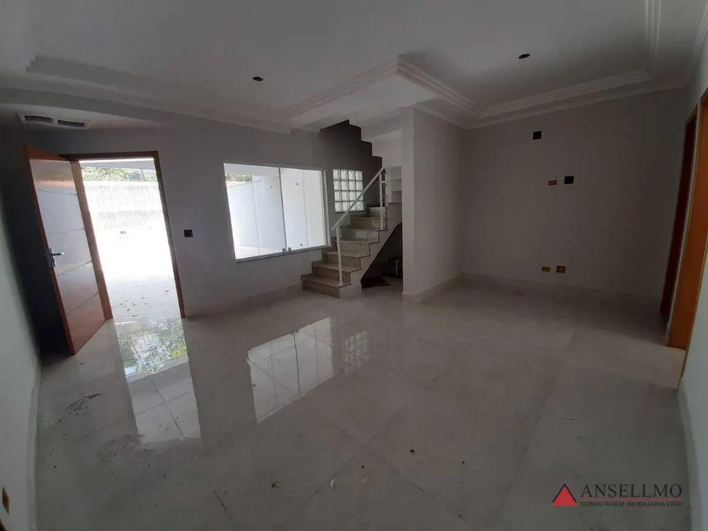 Sobrado, 3 quartos, 156 m² - Foto 2