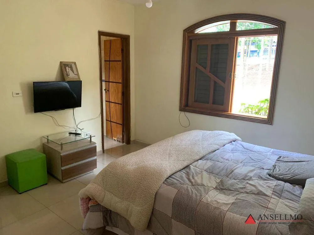 Sobrado, 4 quartos, 240 m² - Foto 5