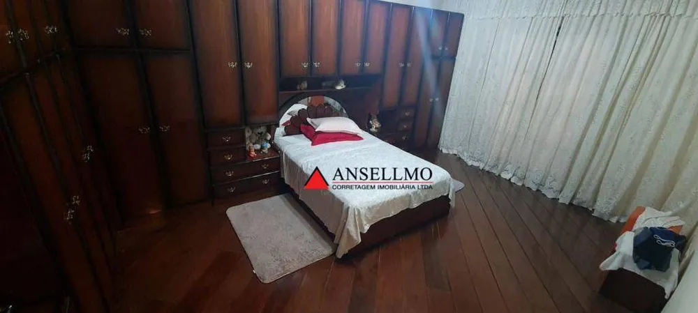 Sobrado, 3 quartos, 417 m² - Foto 1