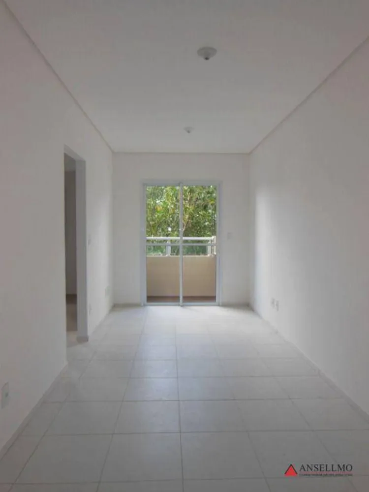 Apartamento, 2 quartos, 49 m² - Foto 3