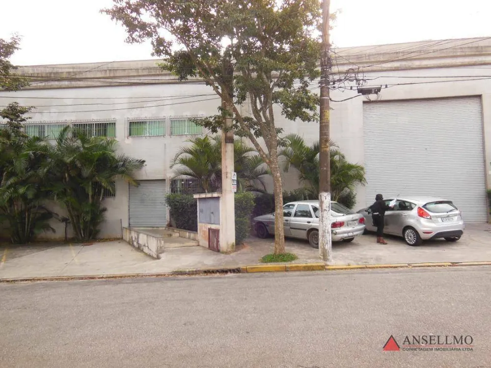 Depósito-Galpão, 760 m² - Foto 2