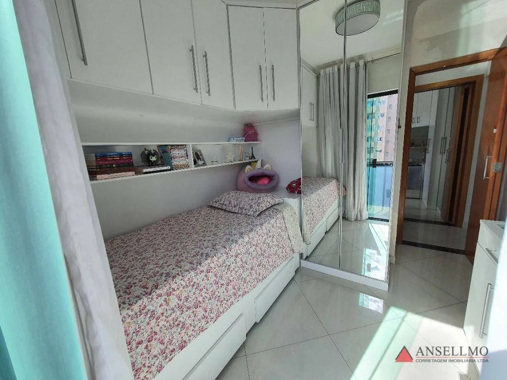 Cobertura, 3 quartos, 266 m² - Foto 4