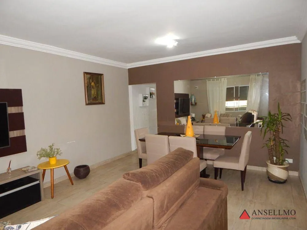 Sobrado, 5 quartos, 280 m² - Foto 2