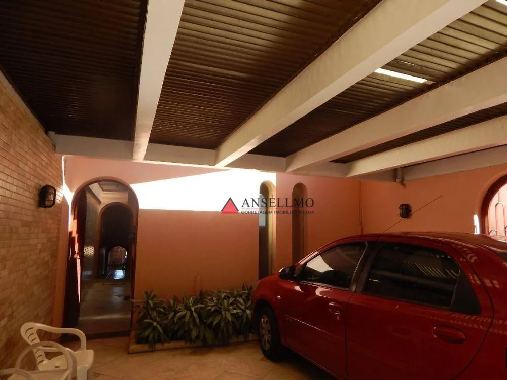 Sobrado, 4 quartos, 594 m² - Foto 1