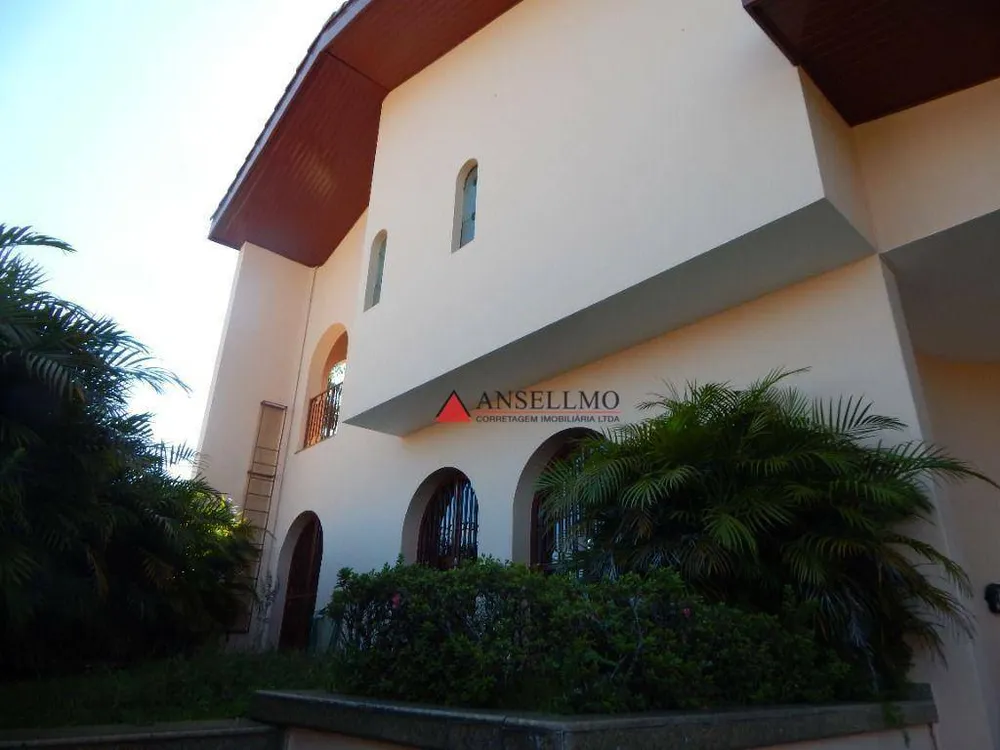 Sobrado, 4 quartos, 594 m² - Foto 1