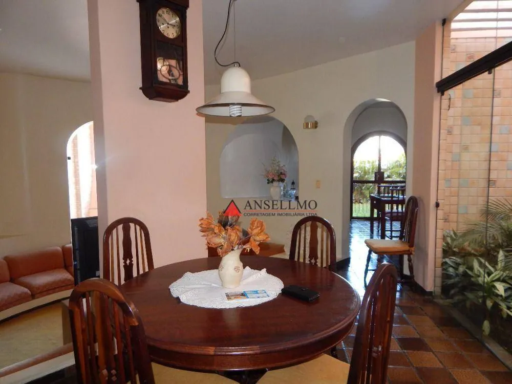 Sobrado, 4 quartos, 594 m² - Foto 4