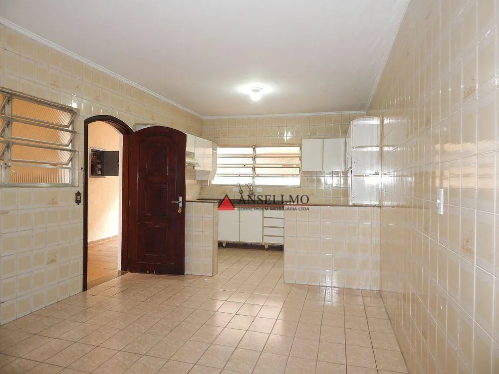 Sobrado, 3 quartos, 221 m² - Foto 3