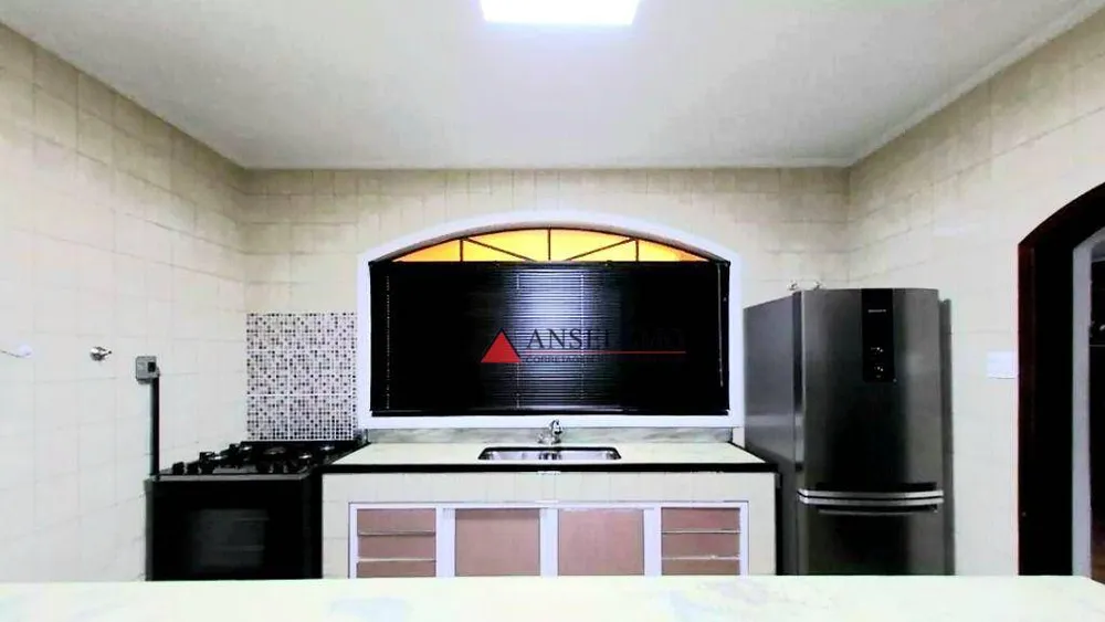 Sobrado, 3 quartos, 238 m² - Foto 2