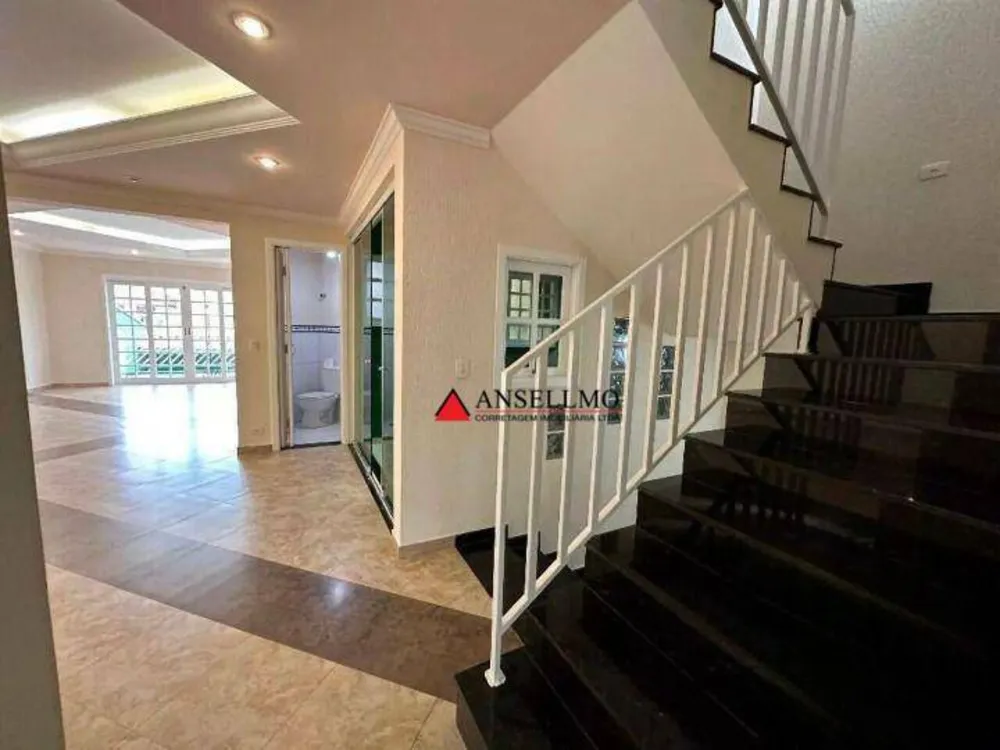Sobrado, 3 quartos, 382 m² - Foto 2