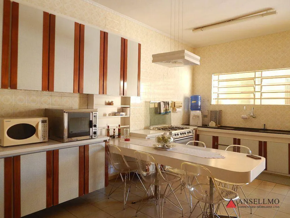 Casa, 4 quartos, 352 m² - Foto 1