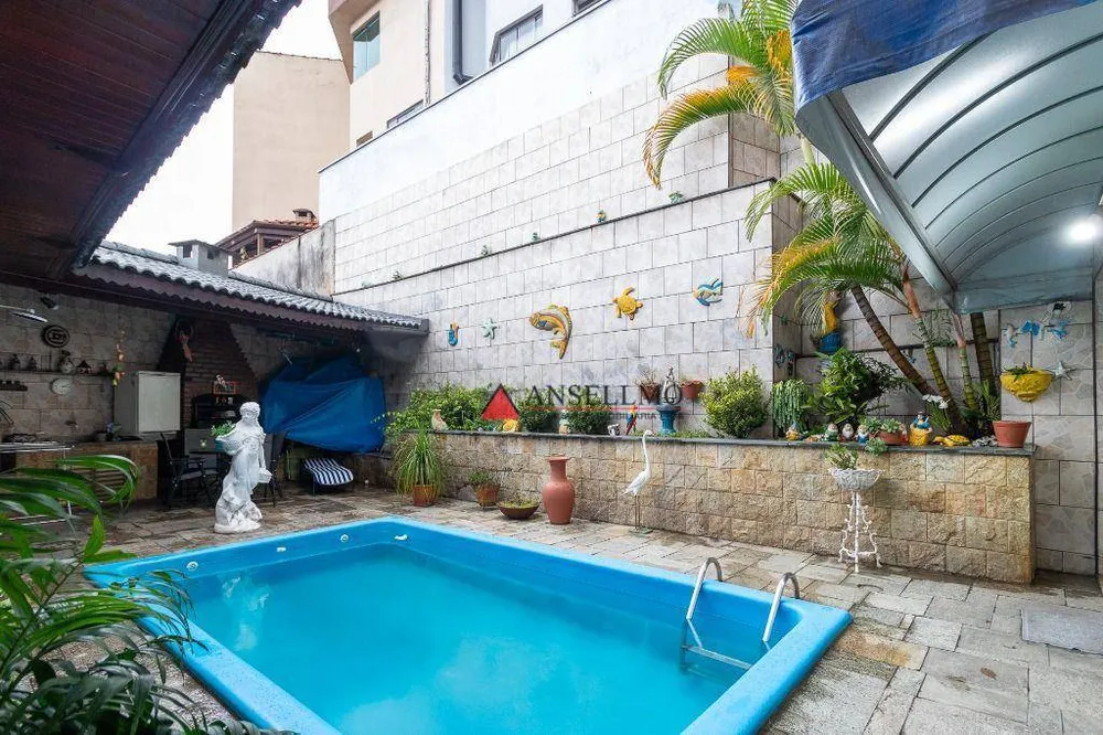 Sobrado, 4 quartos, 234 m² - Foto 1