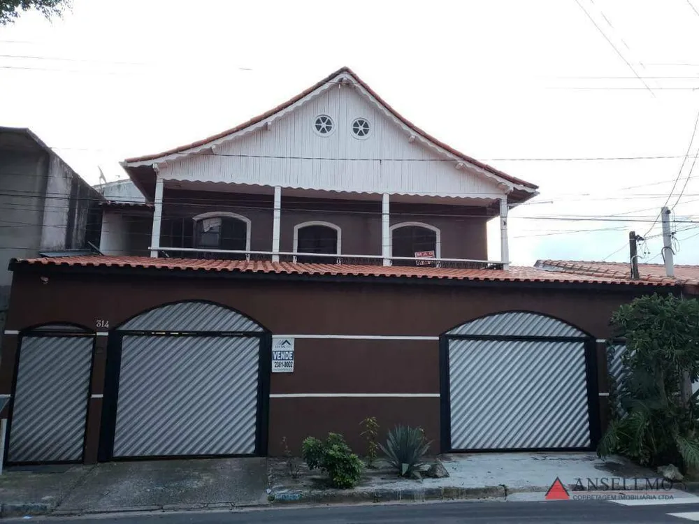 Sobrado, 4 quartos, 680 m² - Foto 1