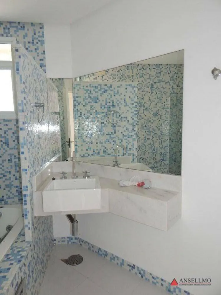Apartamento, 3 quartos, 133 m² - Foto 2
