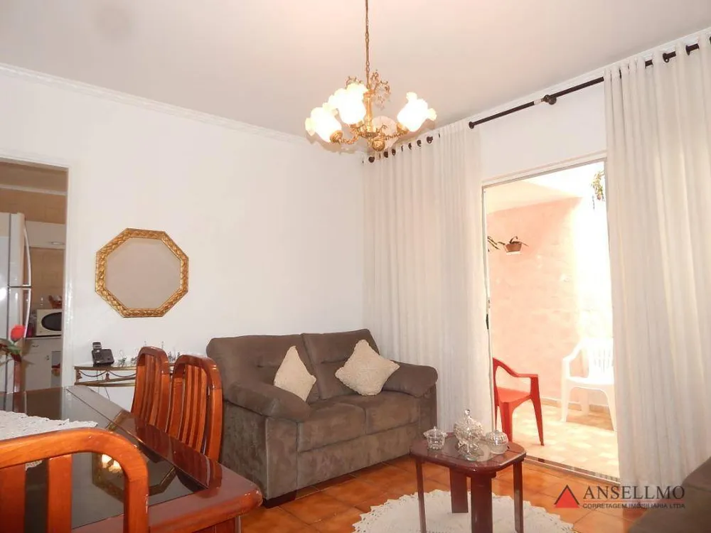 Casa, 3 quartos, 145 m² - Foto 2