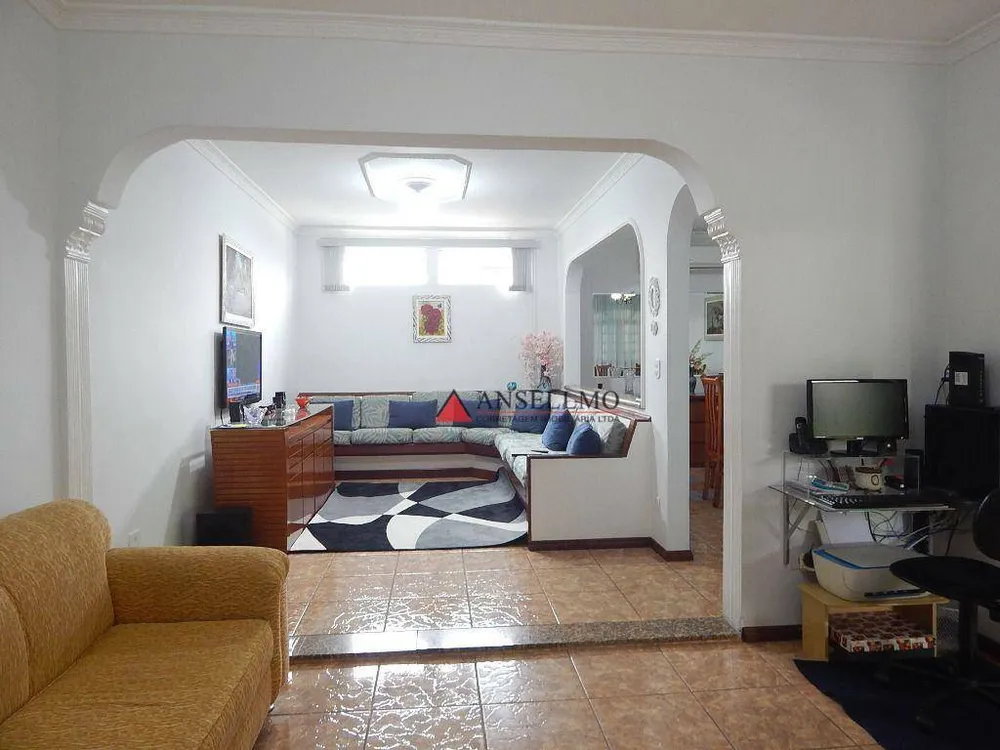 Casa, 3 quartos, 213 m² - Foto 1