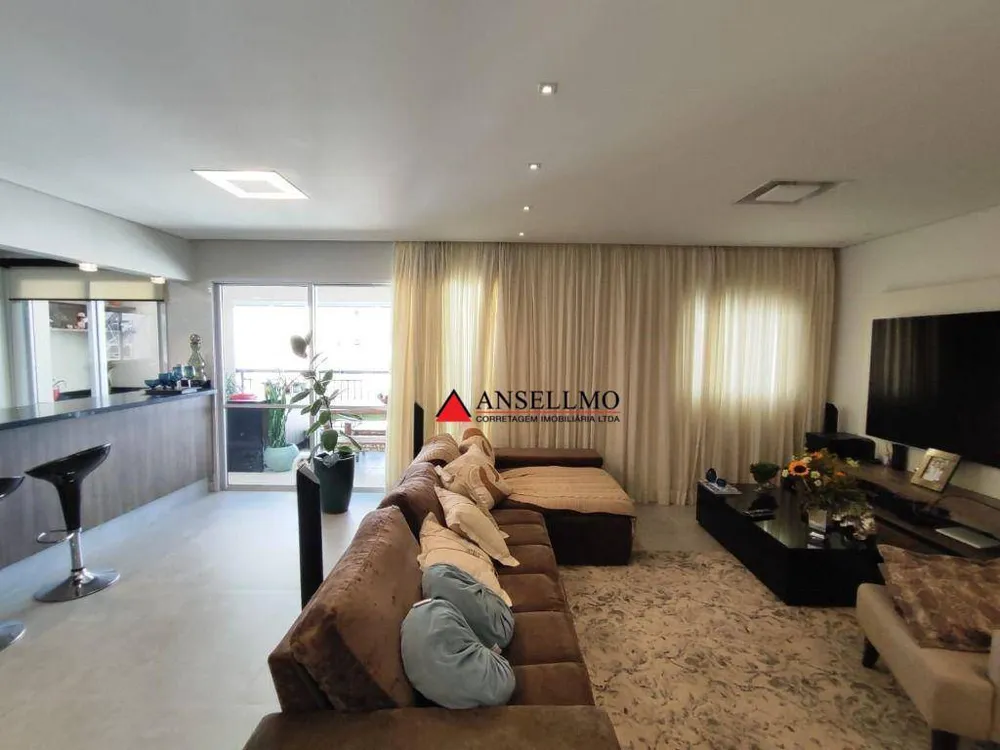 Apartamento, 3 quartos, 147 m² - Foto 2