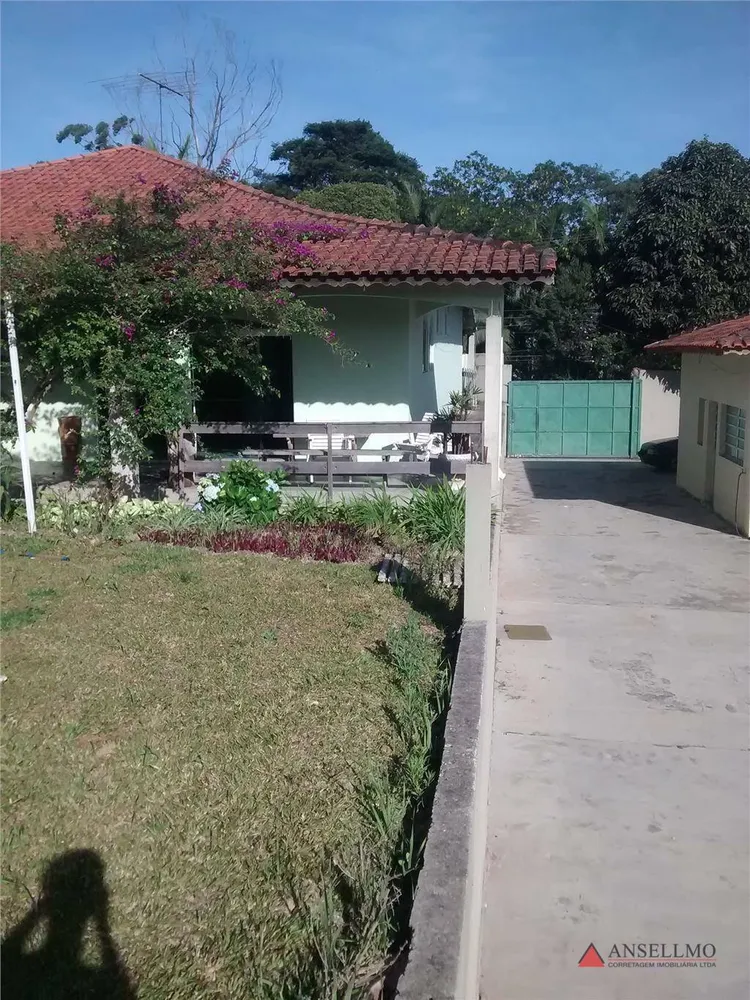 Chácara, 12 quartos, 2730 m² - Foto 1