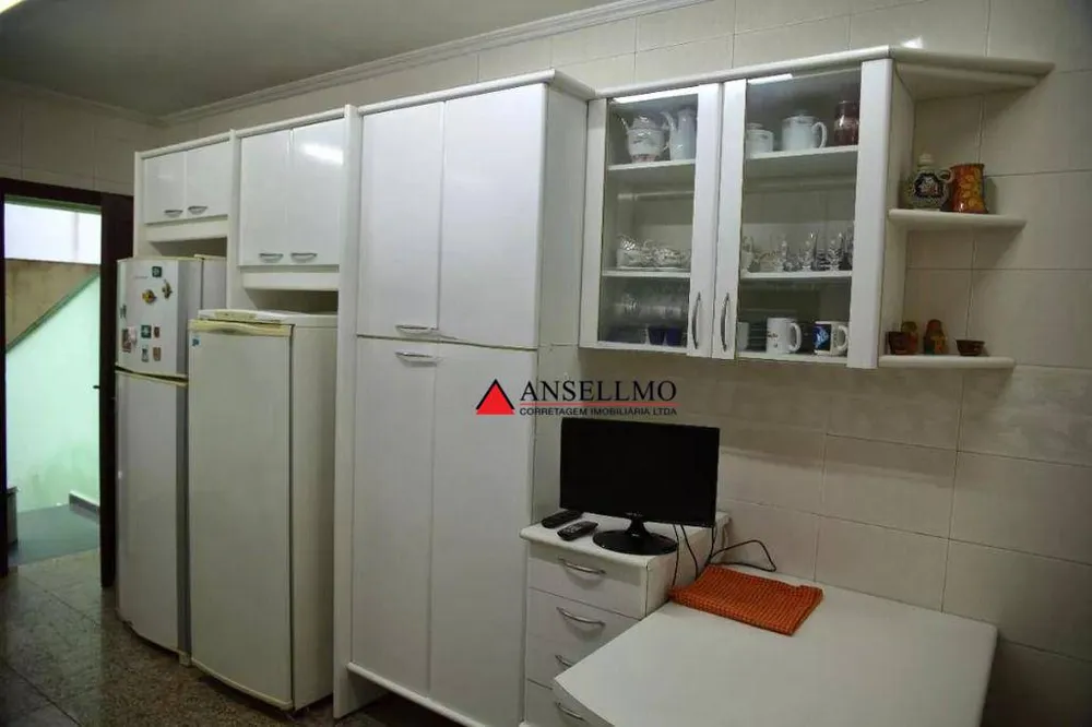 Sobrado, 3 quartos, 259 m² - Foto 6