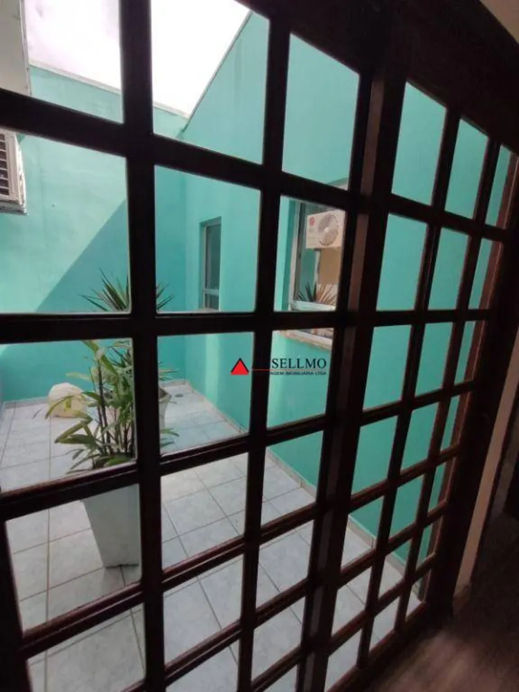 Casa, 3 quartos, 225 m² - Foto 4