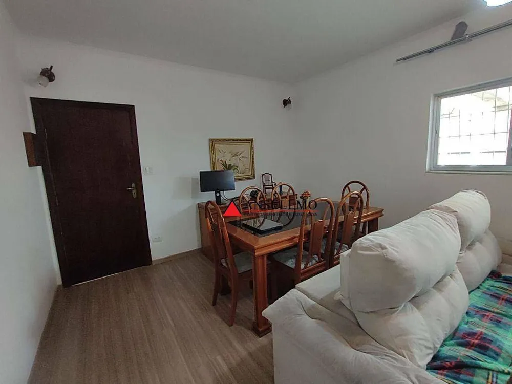 Casa, 3 quartos, 225 m² - Foto 2