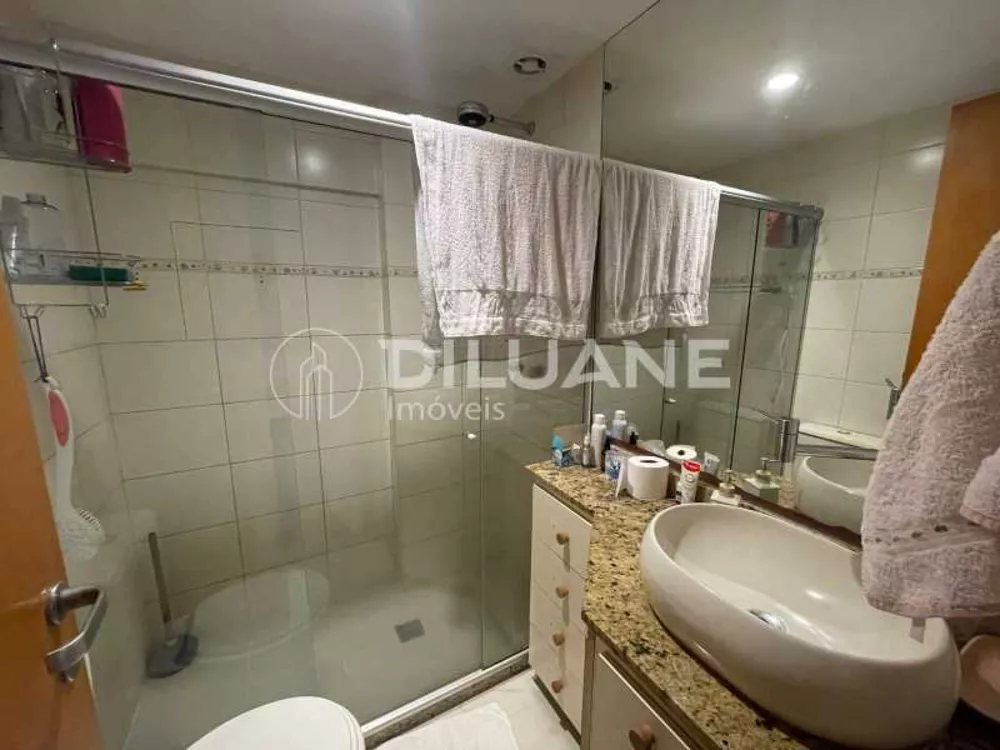 Apartamento à venda com 2 quartos, 79m² - Foto 9