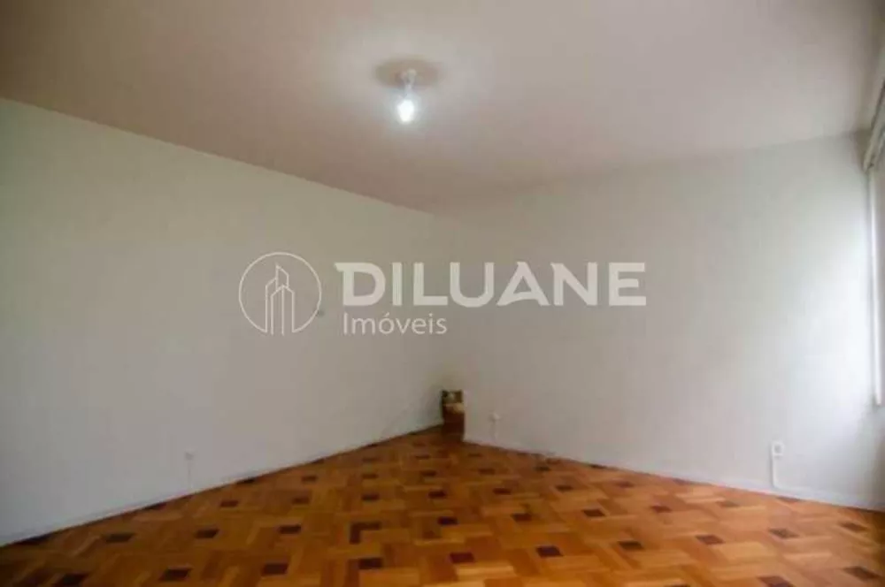 Apartamento, 3 quartos, 130 m² - Foto 1