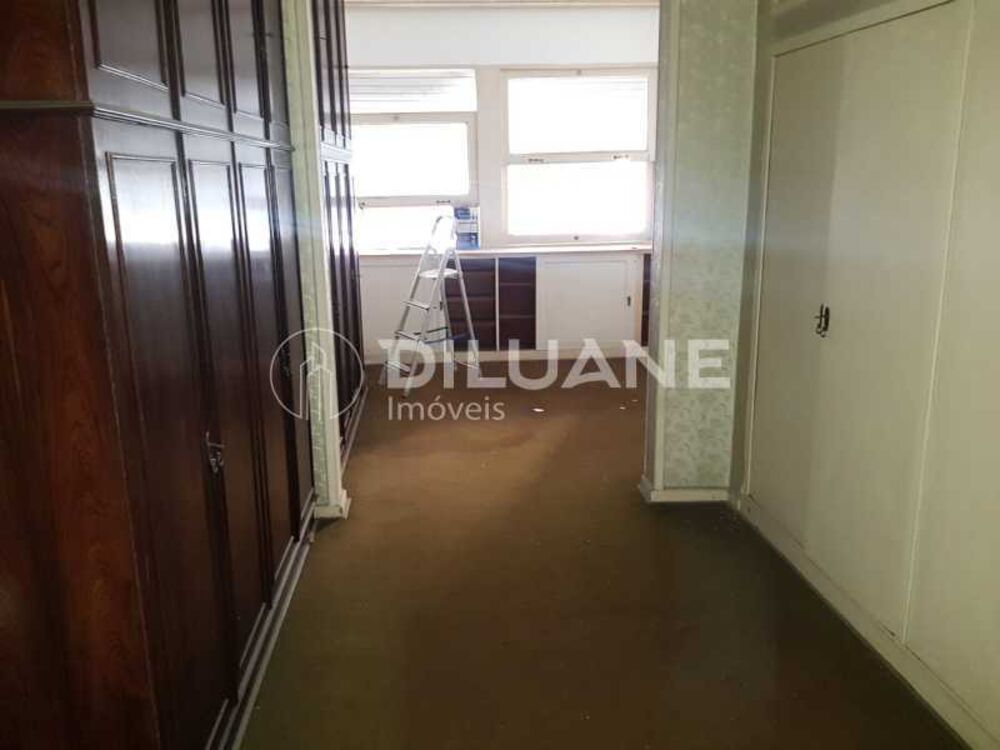 Apartamento, 3 quartos, 212 m² - Foto 1