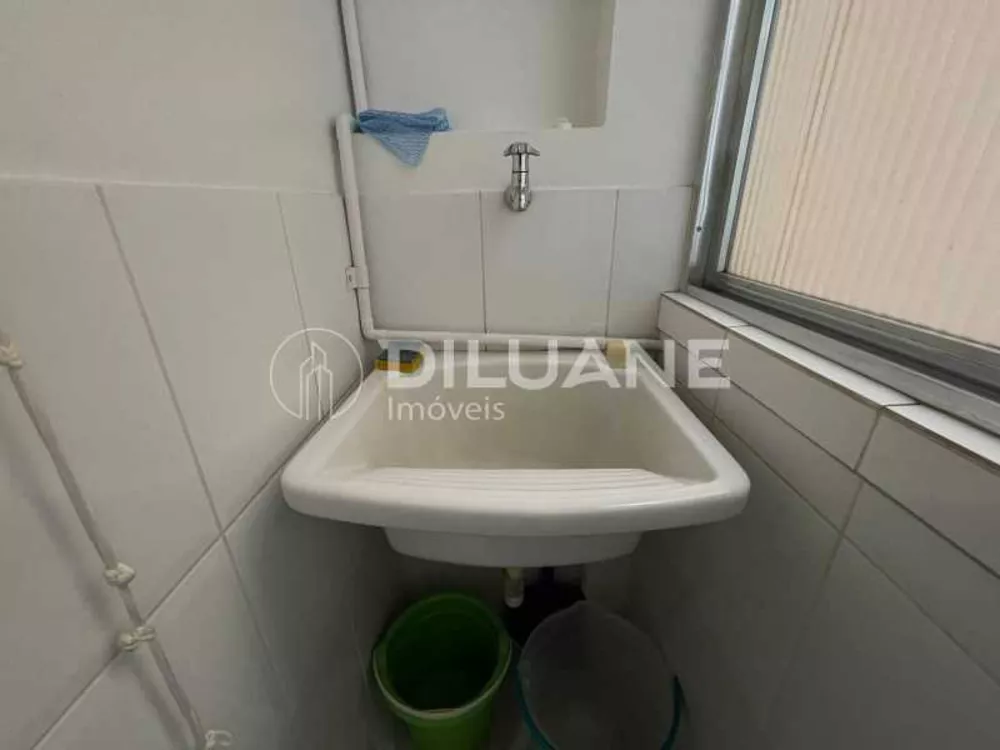 Apartamento à venda com 2 quartos, 70m² - Foto 15