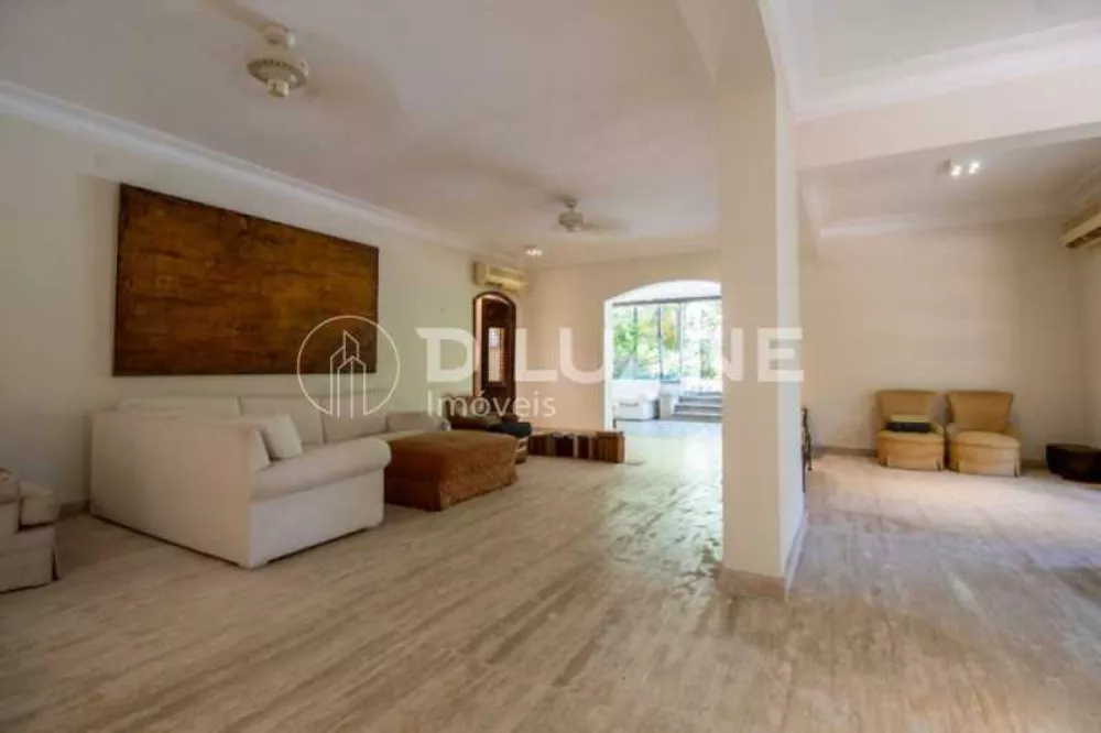 Casa, 5 quartos, 1640 m² - Foto 9