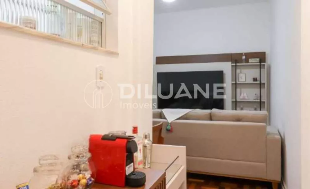 Apartamento à venda com 1 quarto, 48m² - Foto 3