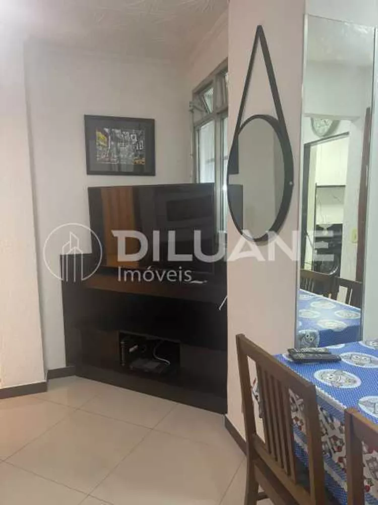 Apartamento à venda com 2 quartos, 66m² - Foto 3