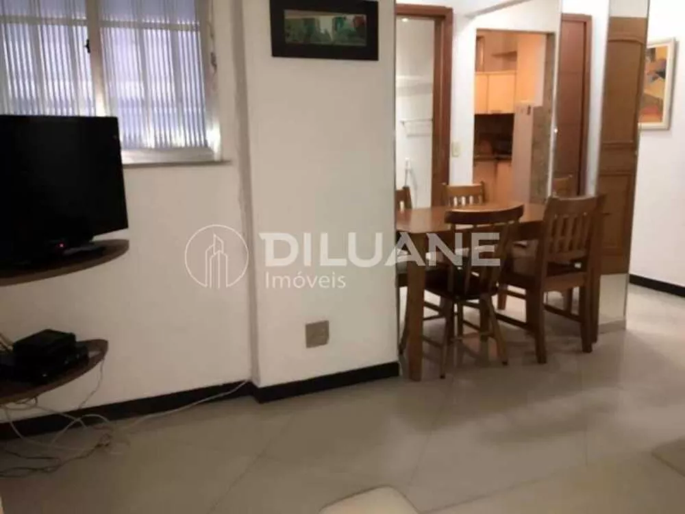 Apartamento à venda com 2 quartos, 66m² - Foto 4