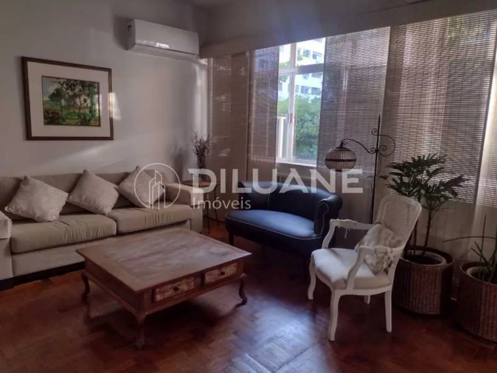 Apartamento à venda com 3 quartos, 97m² - Foto 1