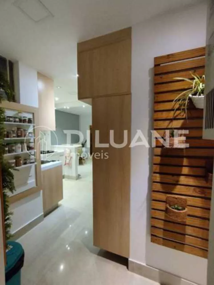 Apartamento à venda com 2 quartos, 67m² - Foto 8