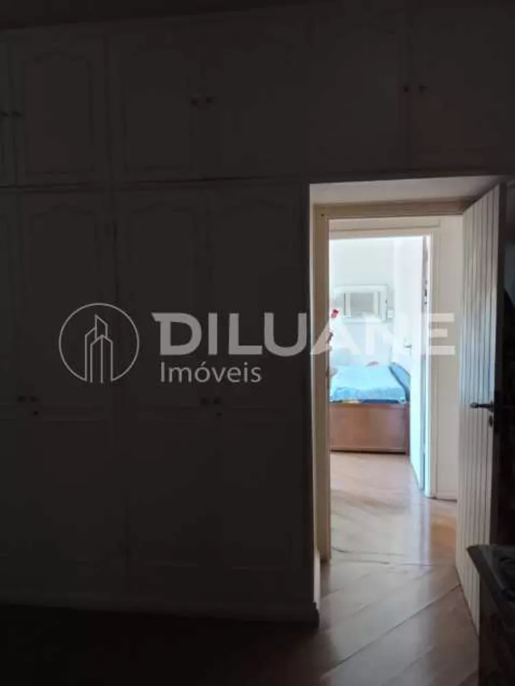 Apartamento à venda com 2 quartos, 80m² - Foto 3