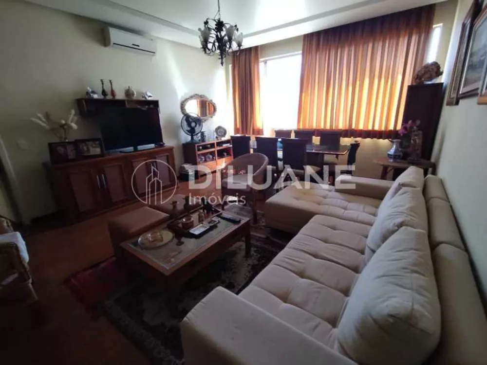 Apartamento à venda com 4 quartos, 170m² - Foto 1