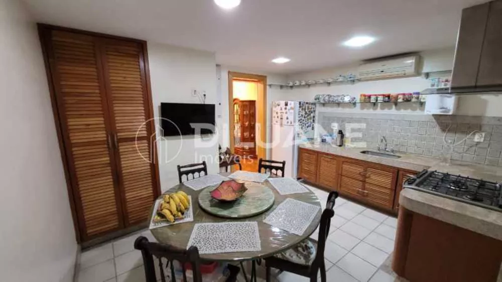 Apartamento, 4 quartos, 160 m² - Foto 1