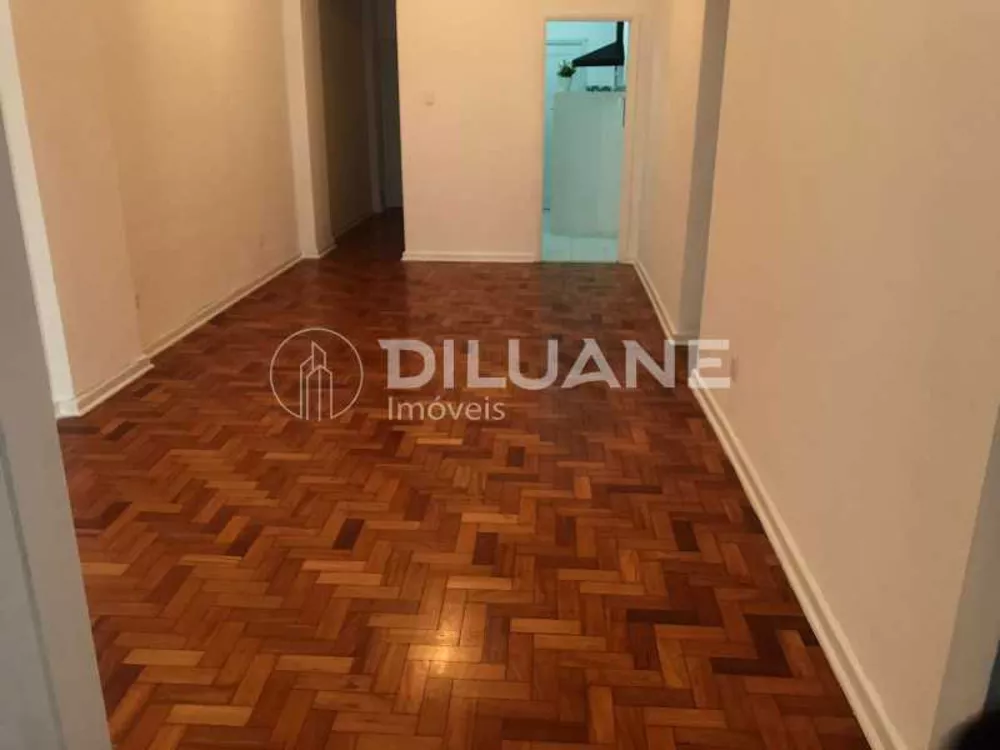 Apartamento à venda com 3 quartos, 90m² - Foto 1