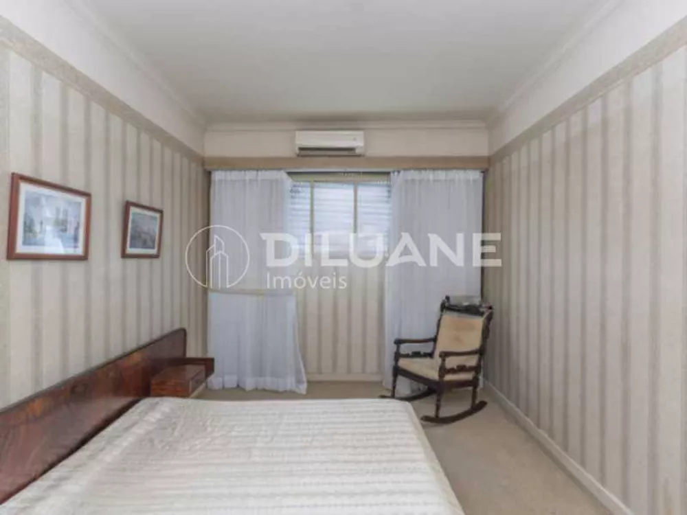 Apartamento à venda com 4 quartos, 243m² - Foto 5