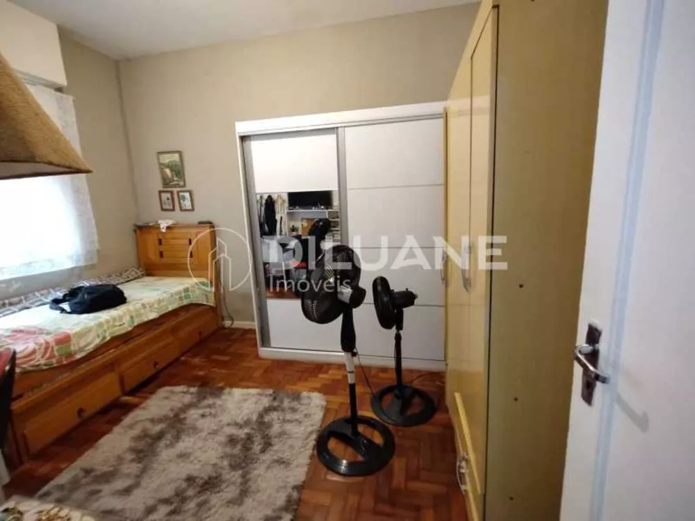 Apartamento à venda com 3 quartos, 76m² - Foto 3