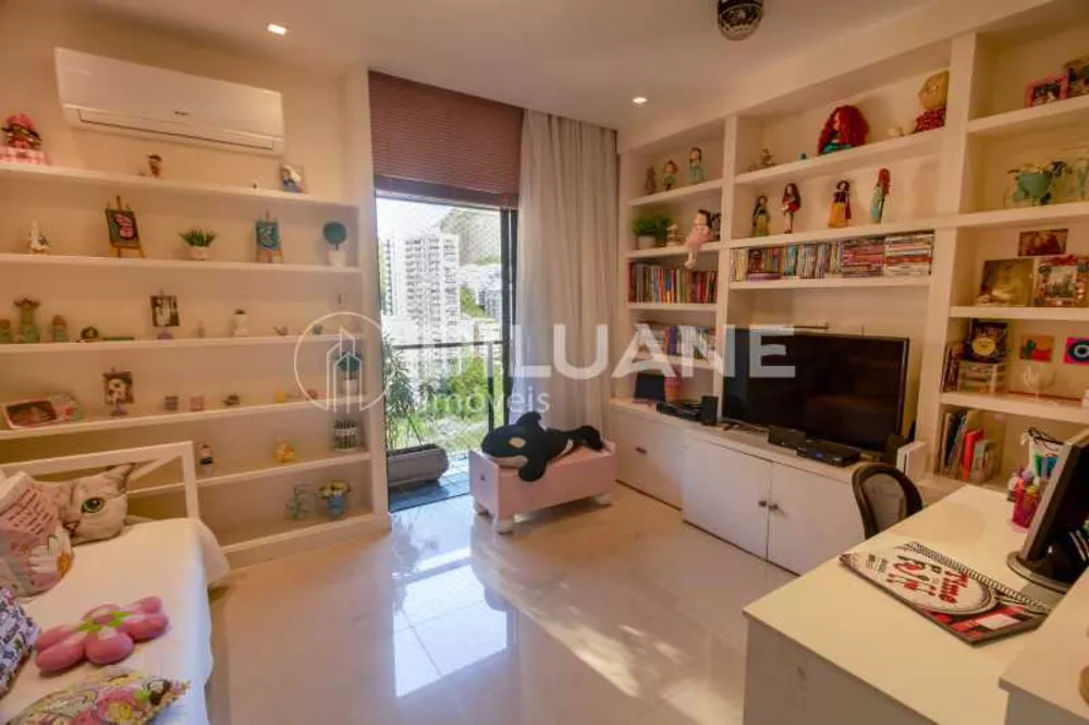Apartamento, 4 quartos, 210 m² - Foto 8