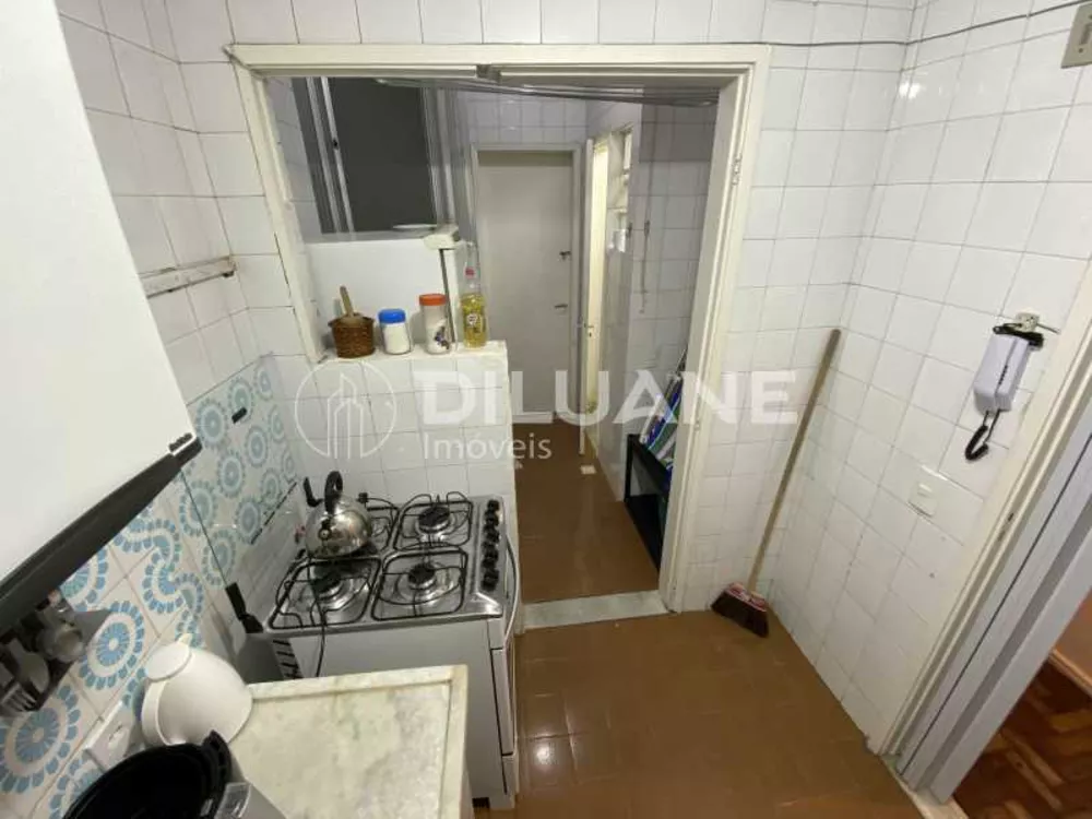 Apartamento à venda com 2 quartos, 61m² - Foto 13