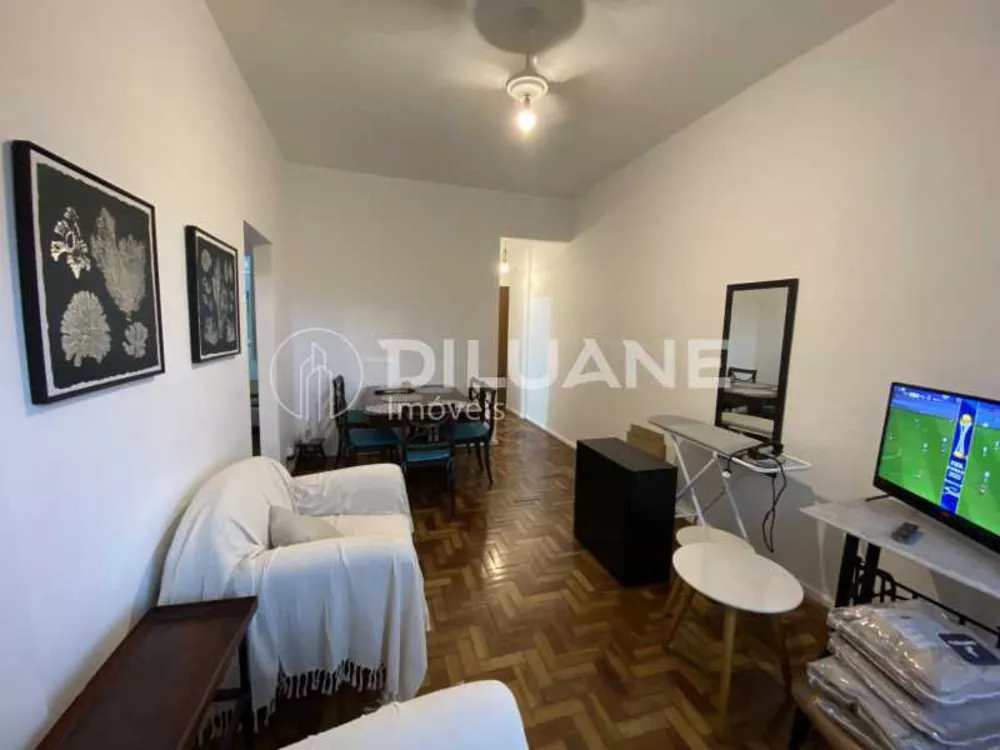 Apartamento à venda com 2 quartos, 61m² - Foto 6