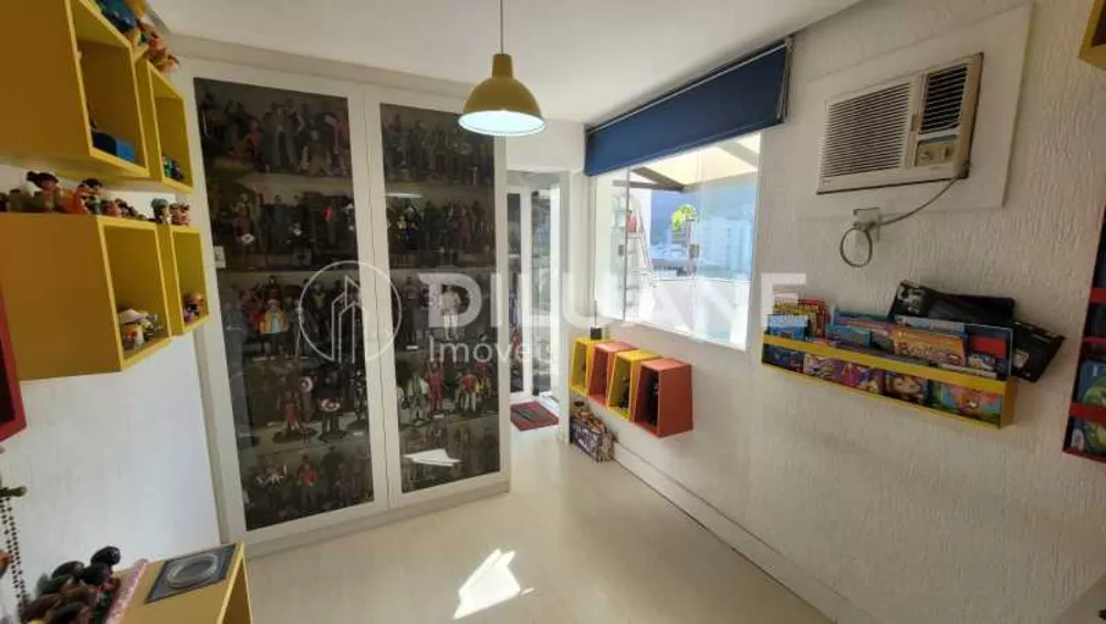 Cobertura, 4 quartos, 190 m² - Foto 1