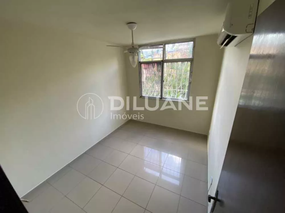 Apartamento à venda com 2 quartos, 50m² - Foto 4