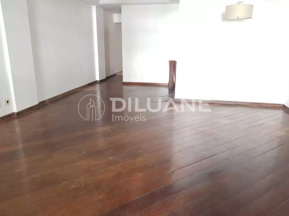 Apartamento, 3 quartos, 156 m² - Foto 1
