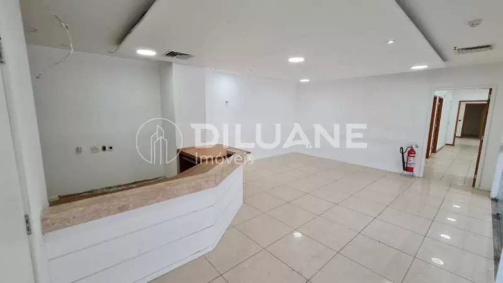 Sala-Conjunto, 324 m² - Foto 1