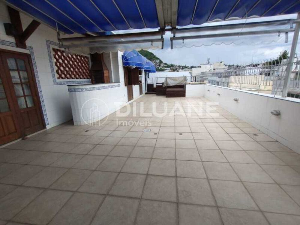 Cobertura à venda com 3 quartos, 208m² - Foto 1