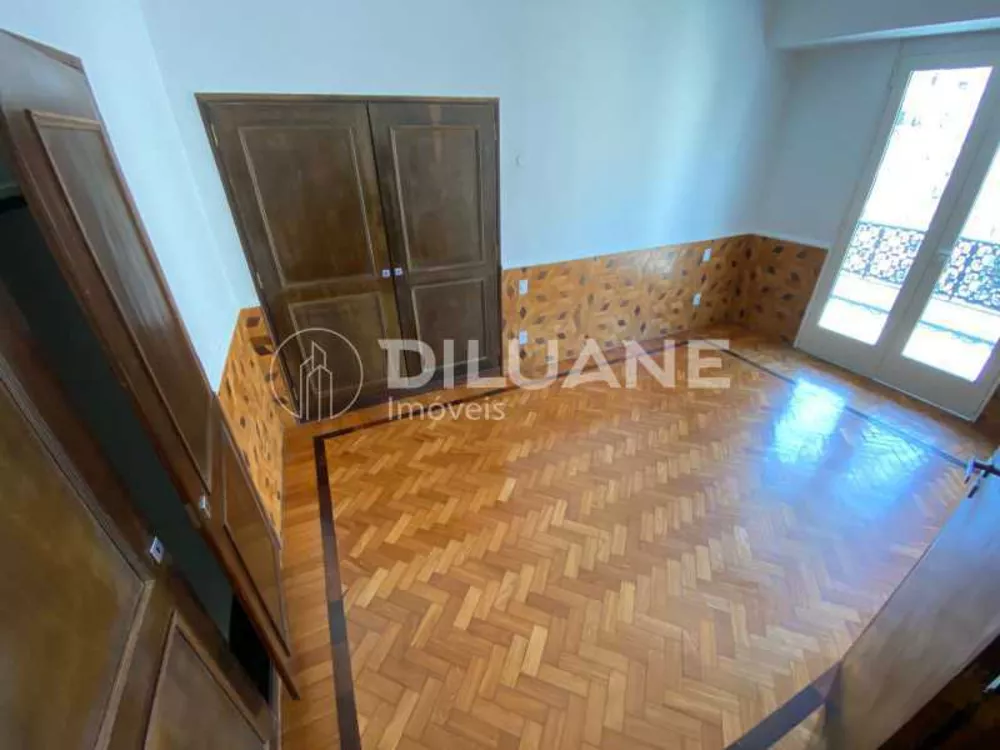 Apartamento, 3 quartos, 244 m² - Foto 2